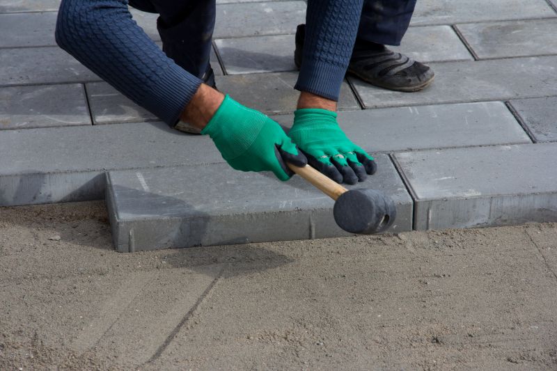 Experienced Pavers Installer